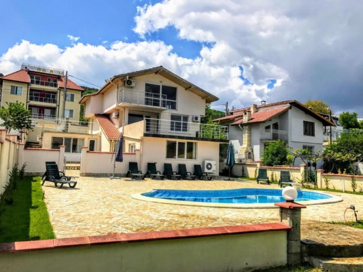Villa Bianca Balchik Exterior foto